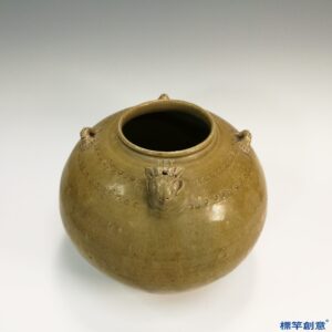 EB011 晉代越窯土青瓷羊首雙繫罐