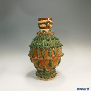 GD019 遼代三彩陶佛教淨水蓮花尊