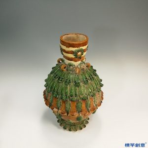 GD019 遼代三彩陶佛教淨水蓮花尊