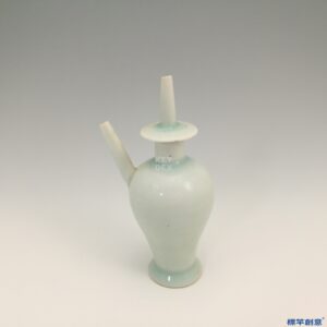 GC004 南宋湖田窯青白瓷佛教小淨瓶