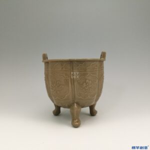 GE009 金代耀州窯土青瓷印花雙耳鼎式香爐