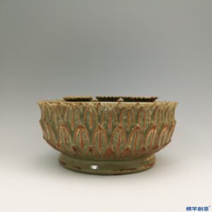 HA003 元代龍泉窯青瓷刻蓮瓣紋五管佛燈