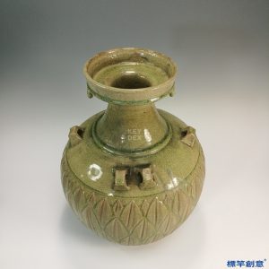 HA009 元代青瓷刻蓮瓣紋四繫盤口大壺