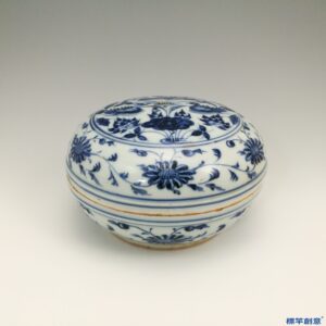 HB148 疑 明代景德鎮窯青花瓷蓮塘鴛鴦紋首飾盒