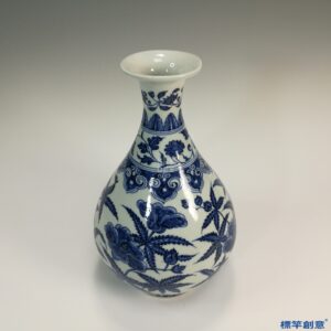 HB011 明中期景德鎮窯青花繪秋葵紋玉壺春瓶