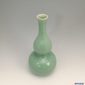 KK001 20世紀中景德鎮窯青瓷佛道合一觀音葫蘆瓶淨瓶