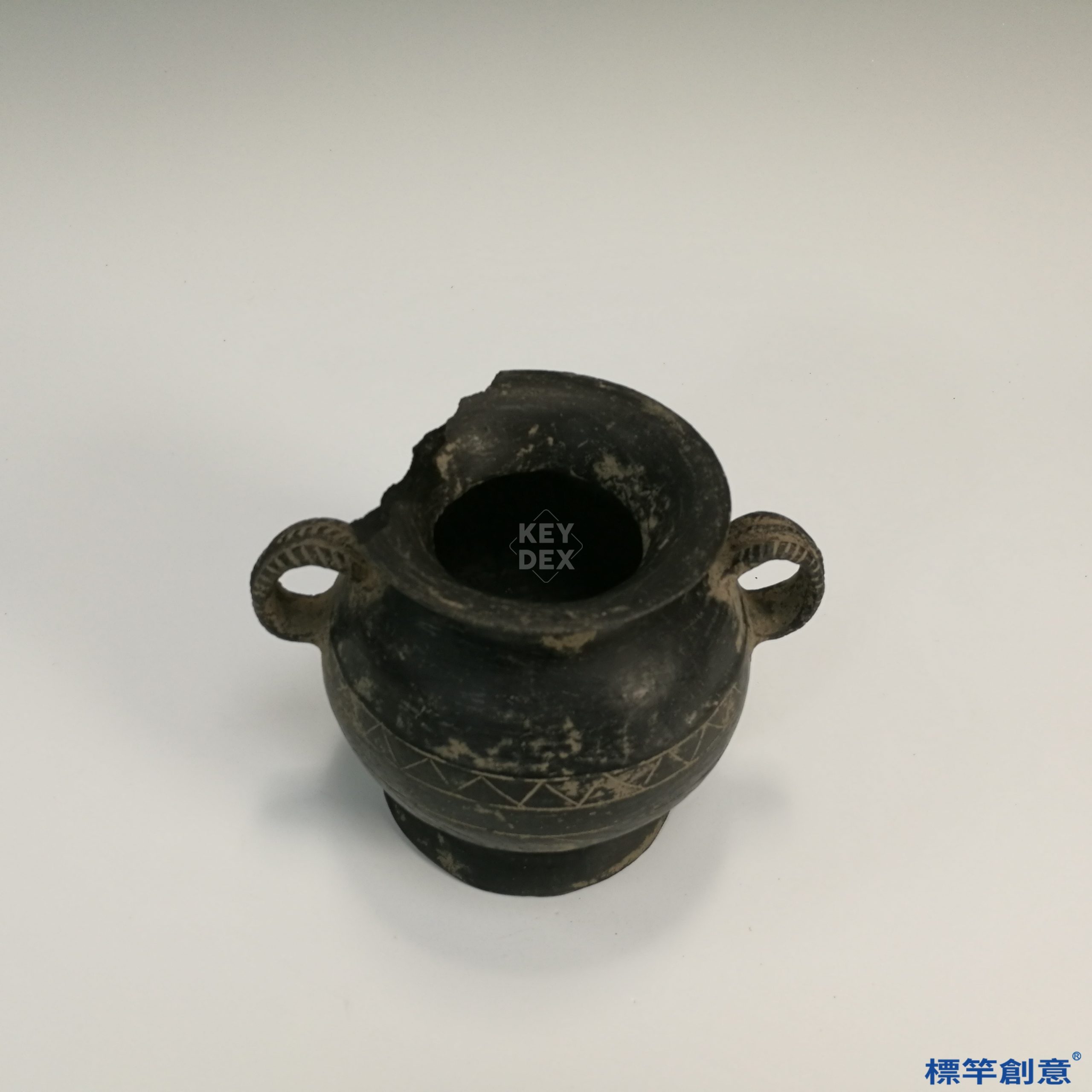 AA009 龍山文化黑陶雙耳蛋殼罐- 標竿創意陶瓷社教公益網