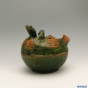 FC084 五代地方窯三彩陶塑雙鳥蓋盒