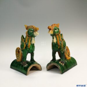 KK006 20世紀中三彩陶塑鳳紋驅鳥瓦當一對