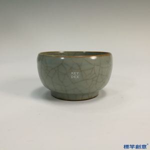 GC019 南宋龍泉溪口窯青釉瓷小杯