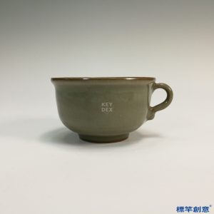 GC025 南宋龍泉溪口窯土青瓷仿金銀器單把杯