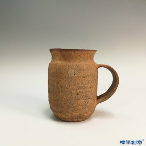 BB010 西周方格紋陶壺