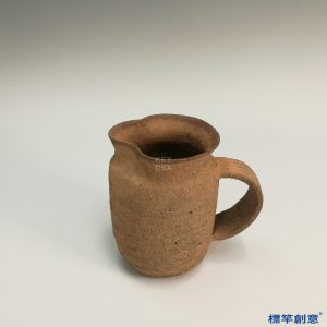 BB010 西周方格紋陶壺