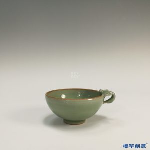 GC090 南宋龍泉窯青瓷仿金銀器塑蜻蜓單把杯