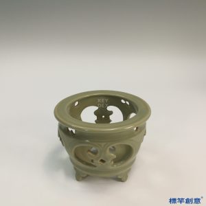 GC130 南宋龍泉窯青釉瓷鏤空器座