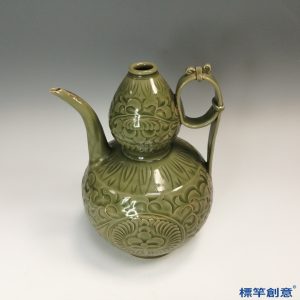 GB131 北宋耀州窯青瓷刻牡丹紋葫蘆形執壺