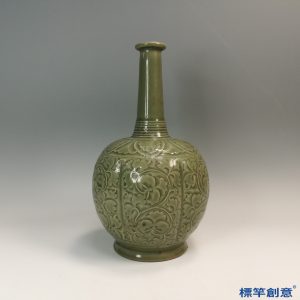 GB141 北宋耀州窯青瓷刻花瓜稜長頸瓶