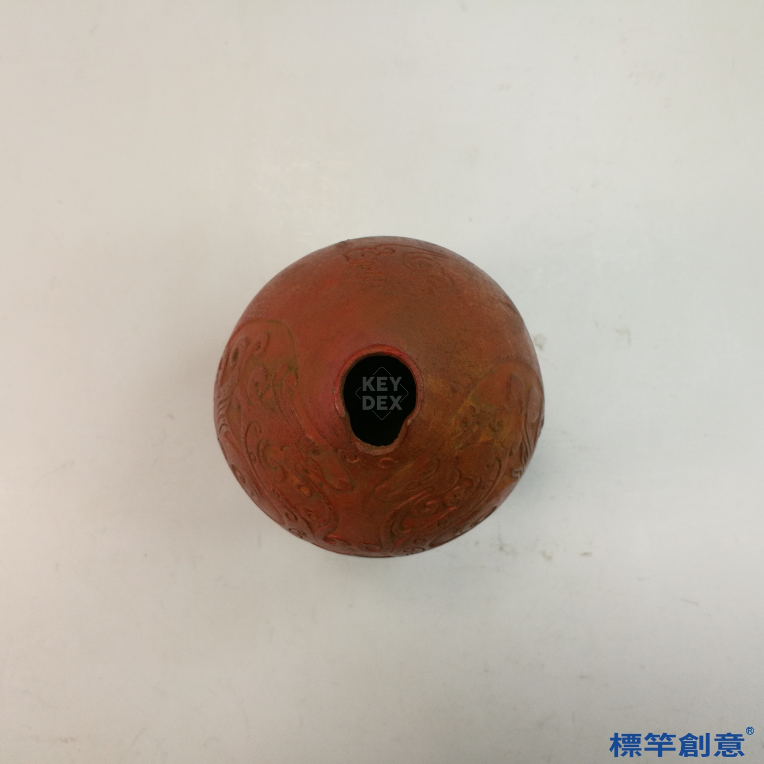 DE022 東漢紅陶刻紋樂器八孔塤:圖片 3