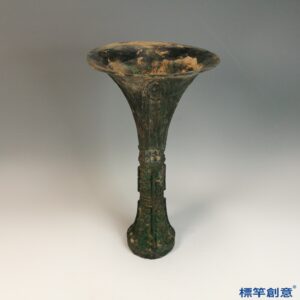 BB030 疑 商周時期青銅器夔龍紋觚