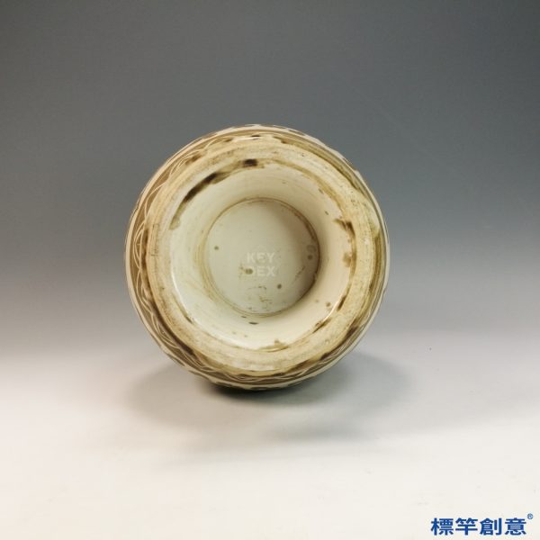 GB176 北宋定窯米白釉彩繪鷹嘴壺：圖片 4