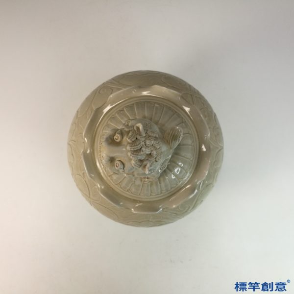 GB177 北宋定窯白釉刻花獅子蓋罐：圖片 3