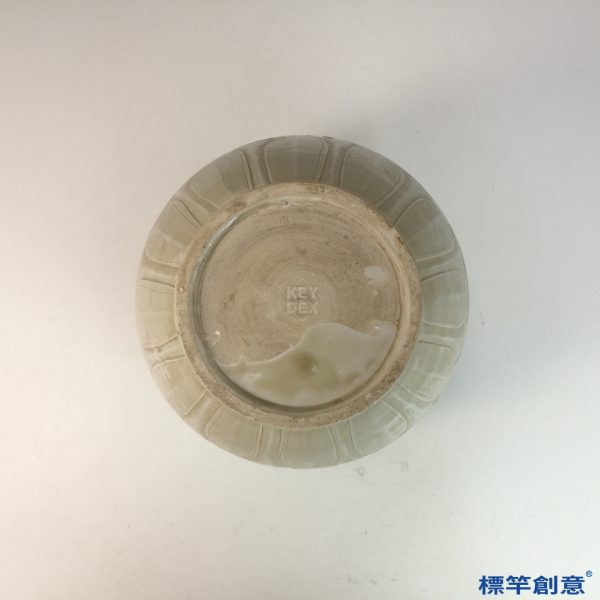 GB177 北宋定窯白釉刻花獅子蓋罐：圖片 4