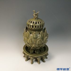 FB149 唐代越窯青瓷仿金銀器飛鳥鈕蓮瓣多獸足鏤空薰香爐