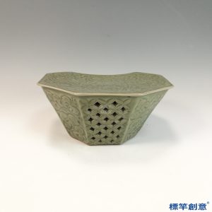 GB183 北宋耀州窯青瓷鏤空刻花瓷枕頭枕