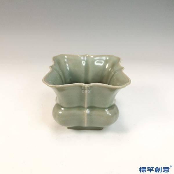 GC224 南宋龍泉窯青瓷四方稜口渣斗：圖片 2