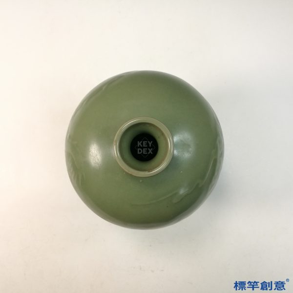HB056 明代龍泉窯梅子青刻龍紋梅瓶：圖片 3