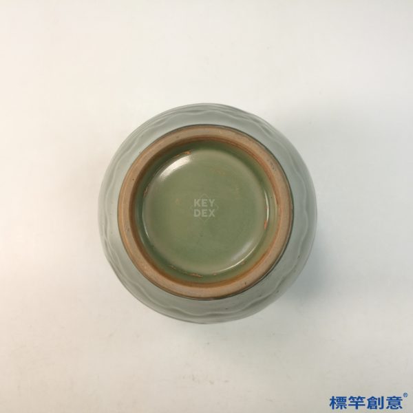 HB056 明代龍泉窯梅子青刻龍紋梅瓶：圖片 4