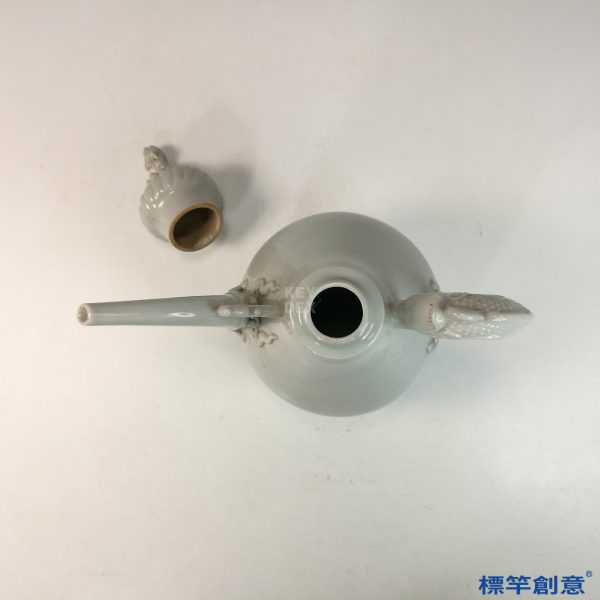 HA100 元代樞府窯甜白釉獅子蓮花座龍柄執壺：圖片 10