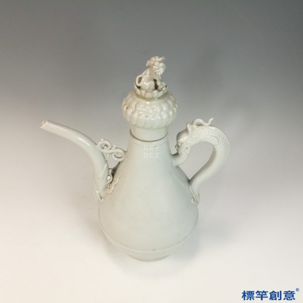 HA100 元代樞府窯甜白釉獅子蓮花座龍柄執壺：圖片 2