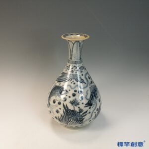 HB090 明洪武官窯灰藍青花繪魚藻紋玉壺春瓶