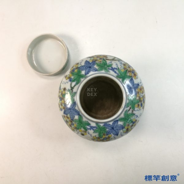 HB101 明代中晚期鬥彩成化款葡萄松鼠紋蓋罐：圖片 5