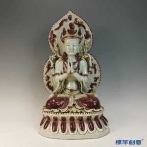 HA104 元晚期湖田窯白地釉紅四臂觀世音菩薩坐像