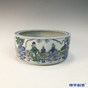 HB114 明中晚期青花五彩成化款仕女庭園紋大缽