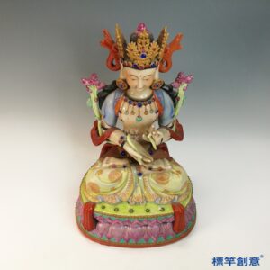 IA090 清乾隆官窯粉彩蓮花手觀音菩薩坐像