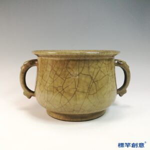 GC247 南宋哥窯系米黃釉開片雙耳香爐