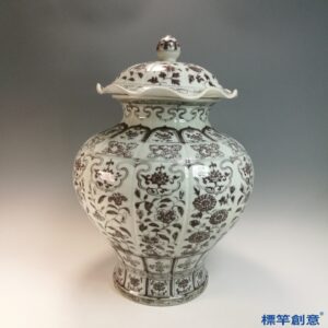 HB171 明洪武釉裡紅四季花卉紋瓜稜蓋罐