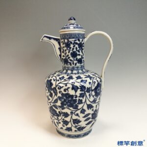HB173 明宣德青花纏枝花卉紋歐式執壺
