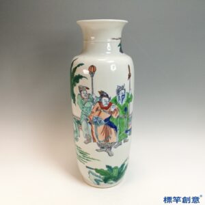 IA112 清康熙五彩繪三國人物撇口筒式瓶